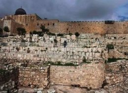 s-ANCIENT-WALL-large