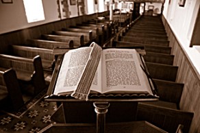 open-bible-empty-pews